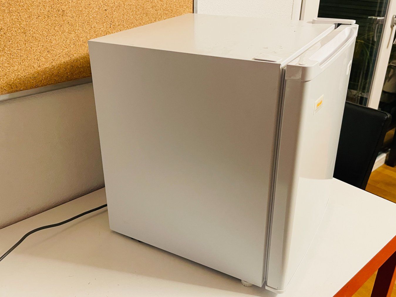 Fust Novamatic KS 040 Minibar Kühlschrank (D'occasion) à Walliswil b ...