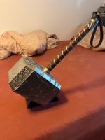 Hasbro Marvel Legends Mighty Thor Mjölnir – Licht & Sound
