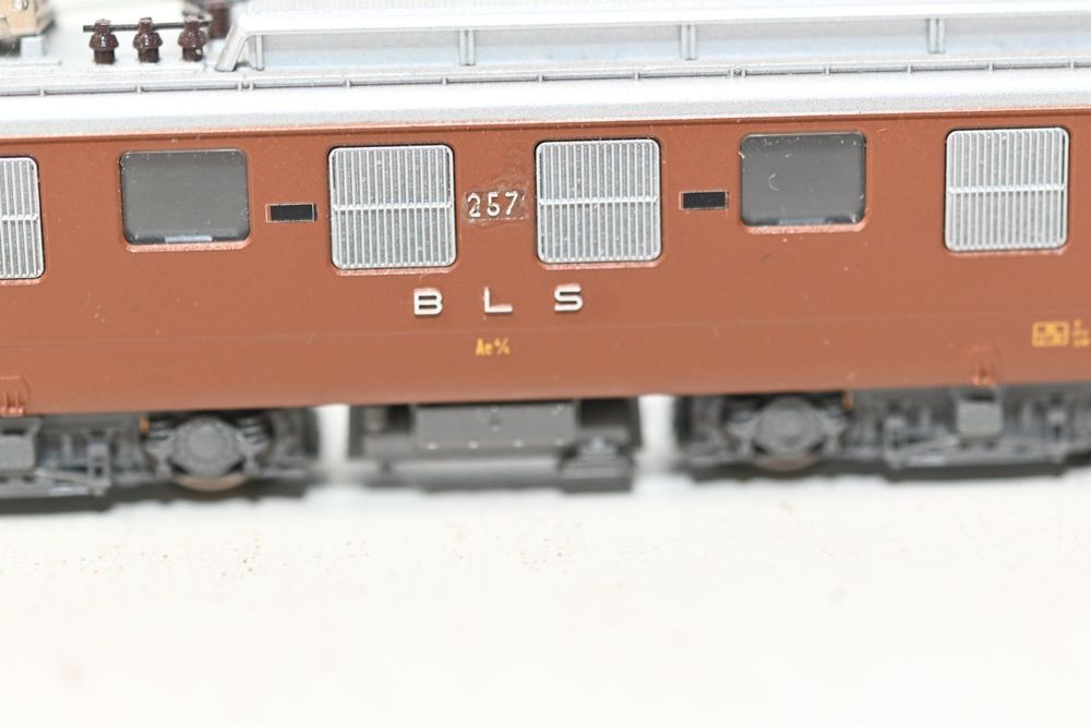 BLS Ae 4/4 Hobbytrain Spur N | Kaufen auf Ricardo