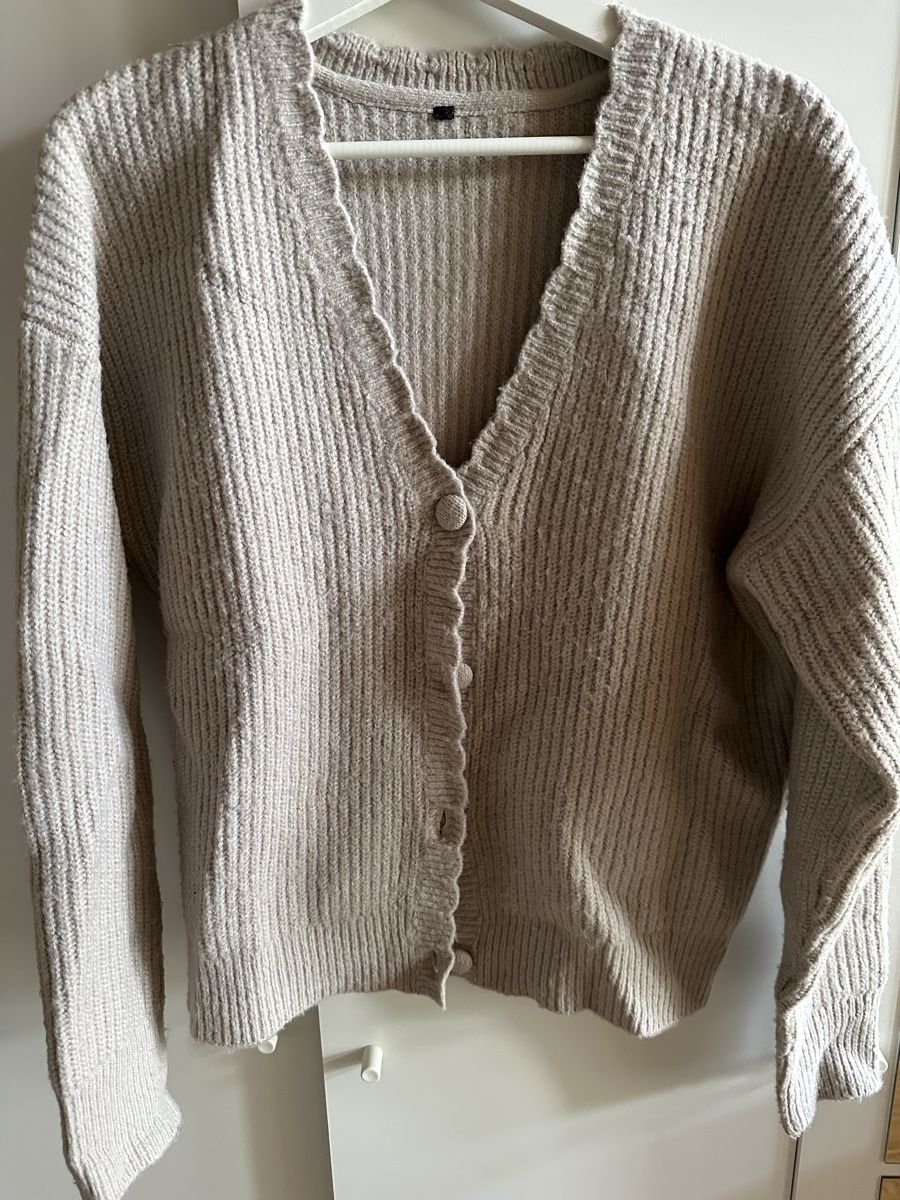Maglioni & Felpe: Cardigan Gr. L – Usato da Münsingen venduto da Secondhand89