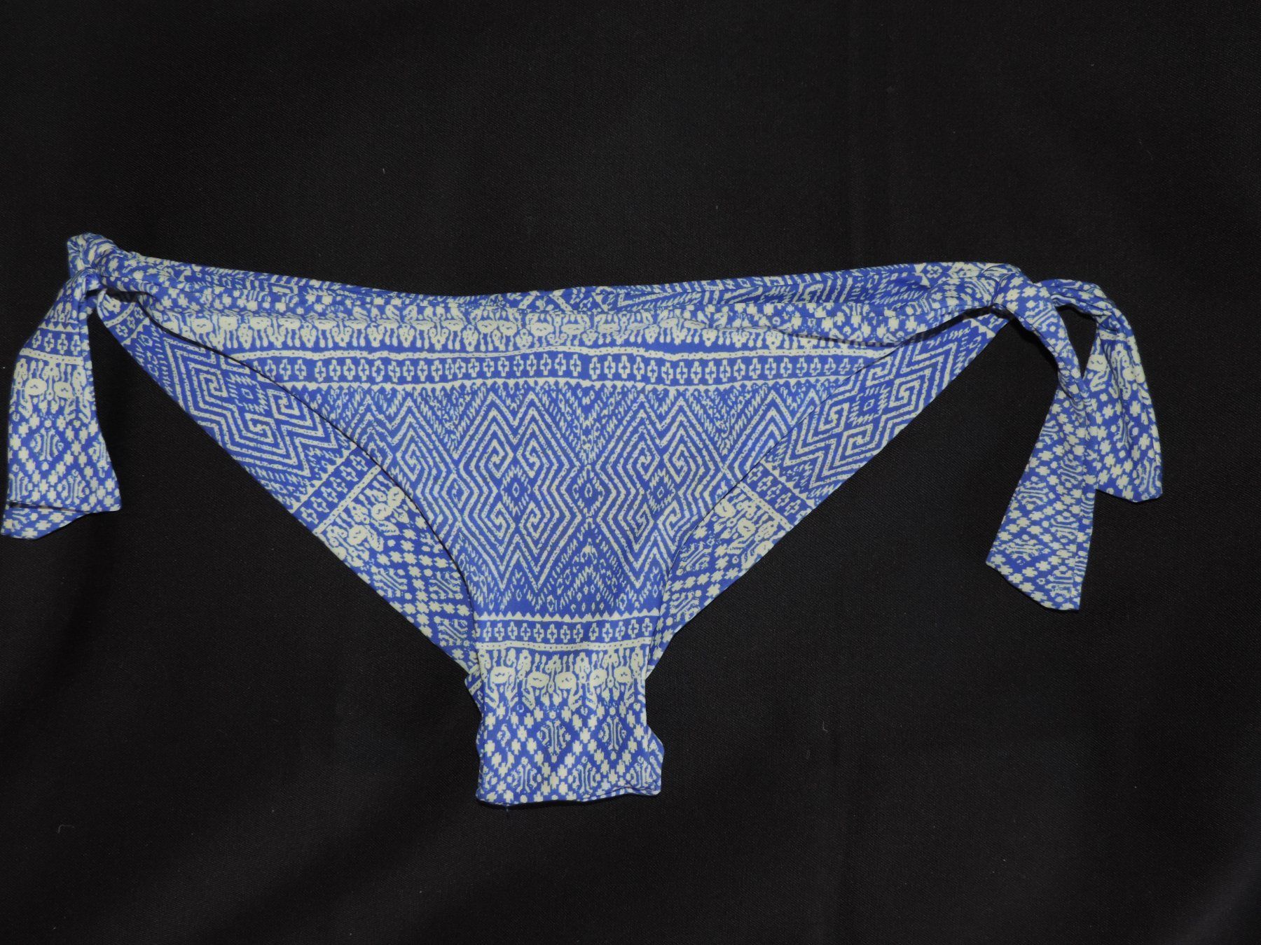 Costumi da bagno & Bikini: lot de 3 culottes de bain bleues – Usato da Genève venduto da Axelle333 4