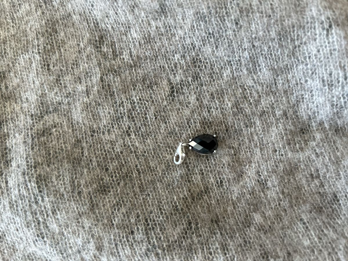 Thomas Sabo Pendentifs: thomas sabo charm schwarzer tropfen – D'occasion à Wohlen b. Bern par Honeypie