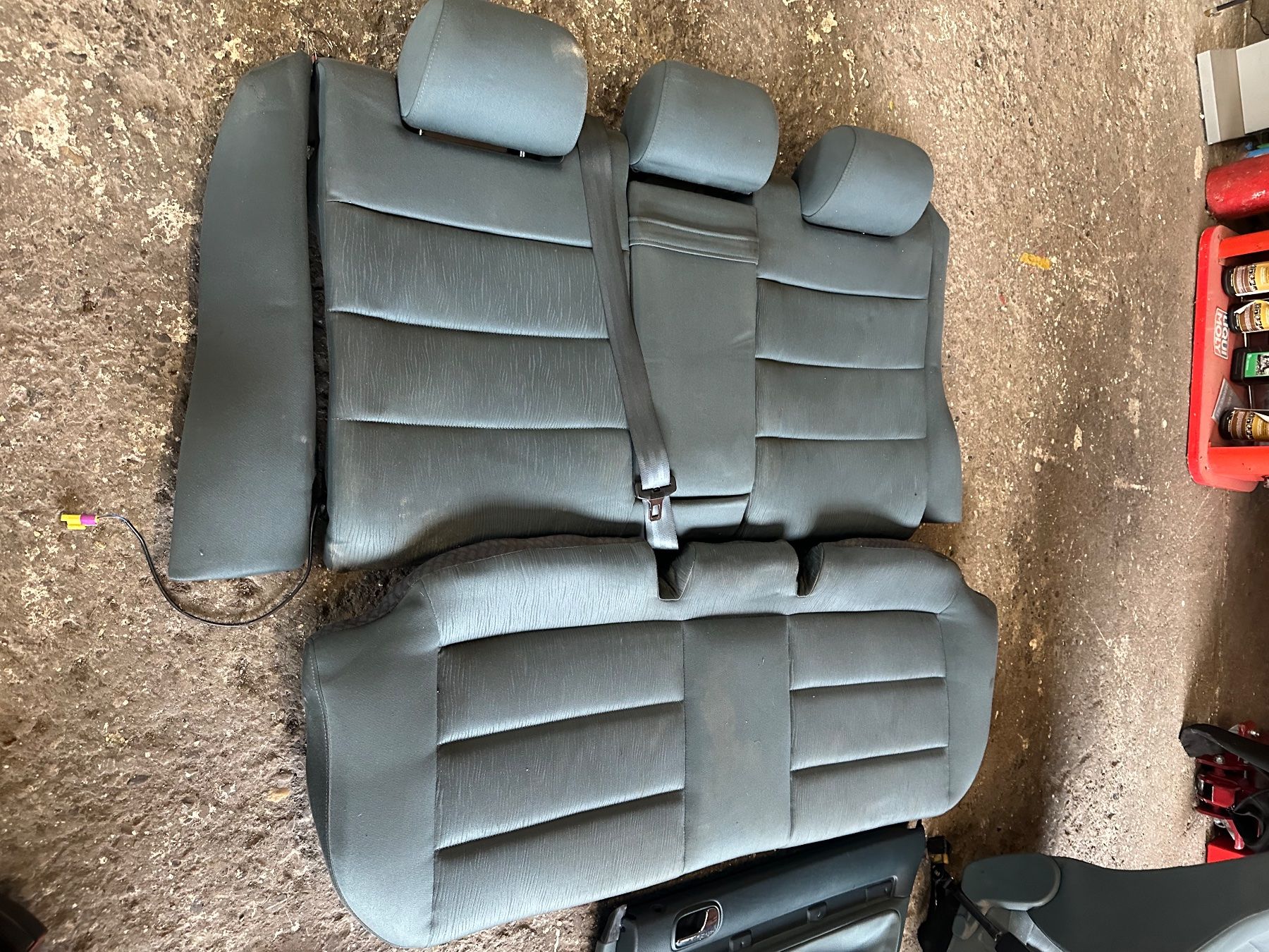 Audi Alle Autoersatzteile: Audi A4 B5 Avant Innenausstattung – Gebraucht aus Oetwil am See von CarParts 5