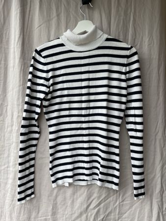 Rollkragenpullover gestreift