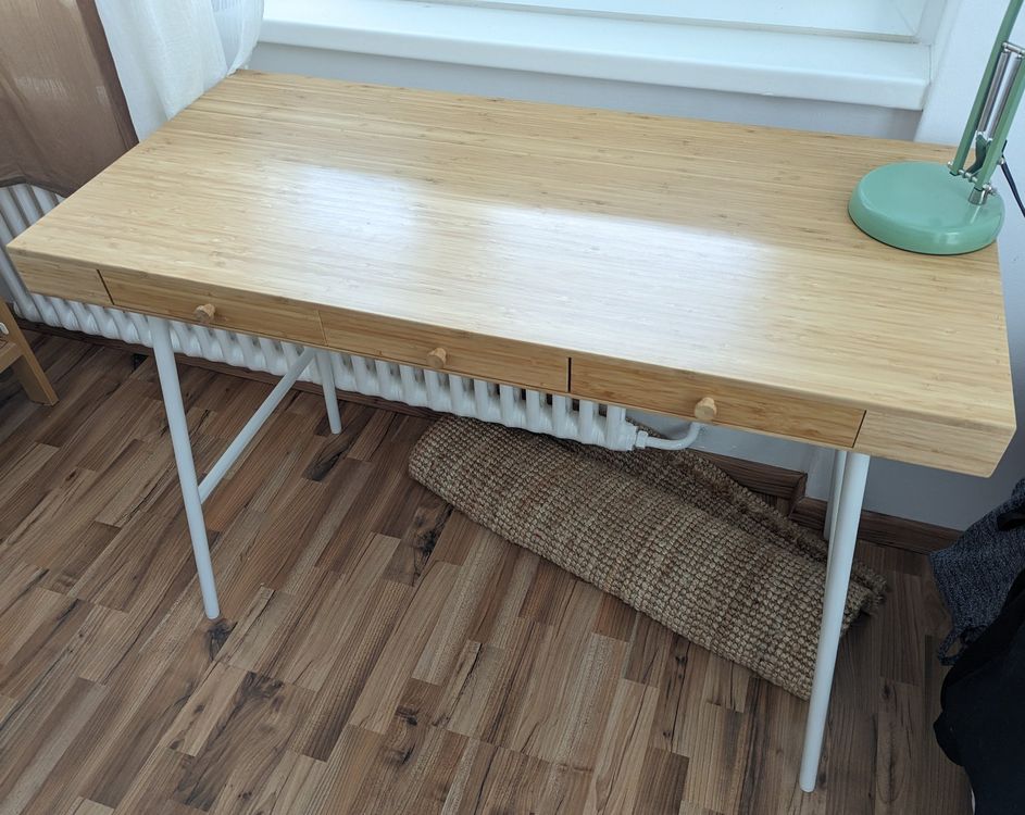 Schreibtisch Ikea Lillasen aus Bambus Kaufen auf Ricardo