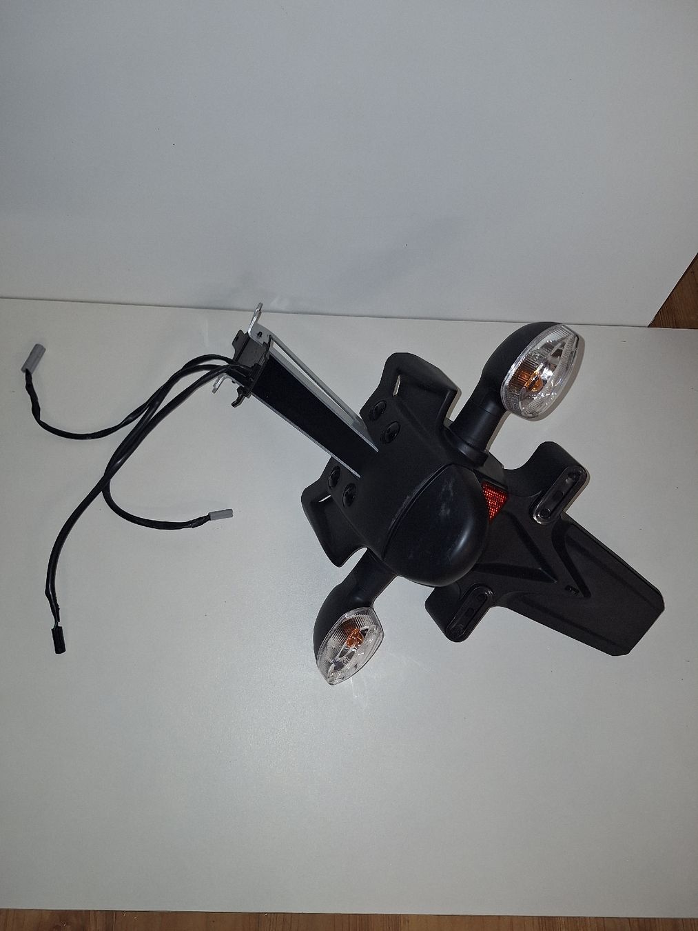 Yamaha Tutti i ricambio per moto: Yamaha Mt 07 Kenzeichen Halter – Usato da Fislisbach venduto da captn_mah