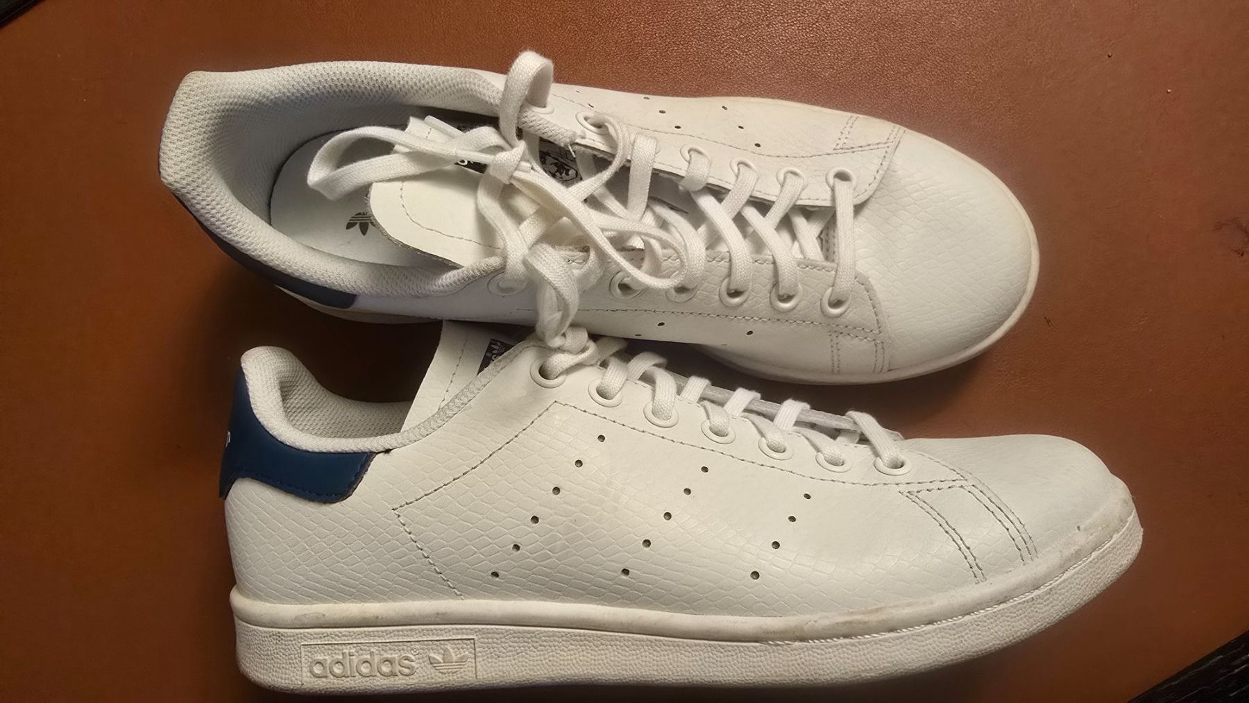 Adidas Scarpe per ragazzi: Adidas Stan Smith Sneaker – Usato da Schübelbach venduto da joker55