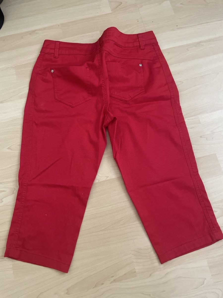Pantaloni: Street One Hose capri gr 38/18 – Nuovo (secondo la descrizione) da Illnau venduto da cla_jqf8 1