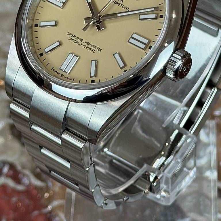 Orologi: Rolex Oyster Perpetual 41mm 134300 – Usato da Genève venduto da minty.watches 4