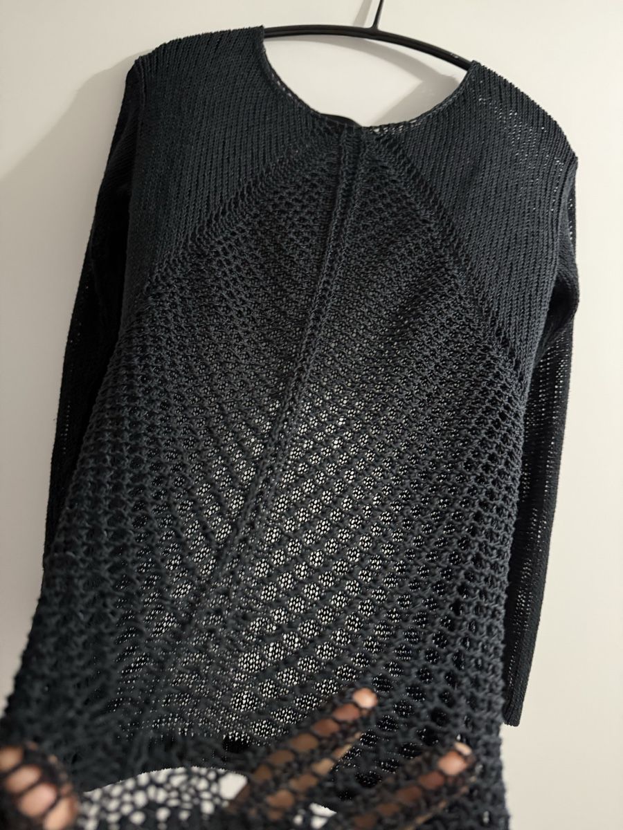 Hallhuber Pullover & Sweatshirts: Damen Pullover schwarz Grösse S feiner Strick – Gebraucht aus Freidorf TG von Iris1970 1