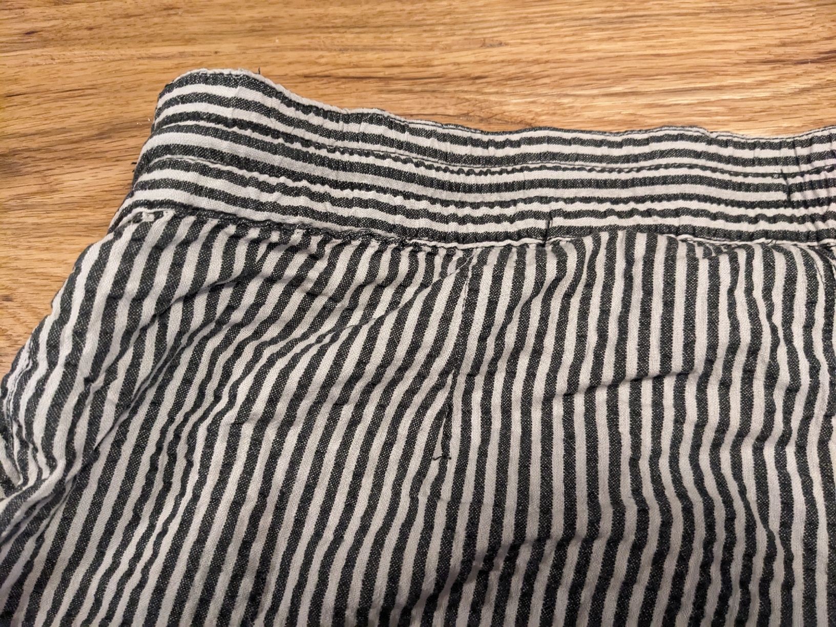 H&M Hosen: H&M Shorts / Hotpants, gestreift, Gr. 38 – Gebraucht aus Basel von labaffe01 4