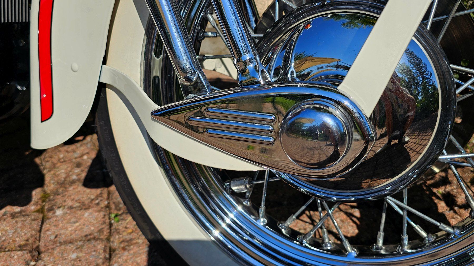 Harley-Davidson Chopper: HARLEY-DAVIDSON FLSTS Heritage Springer – Usato da Gränichen venduto da favo 5