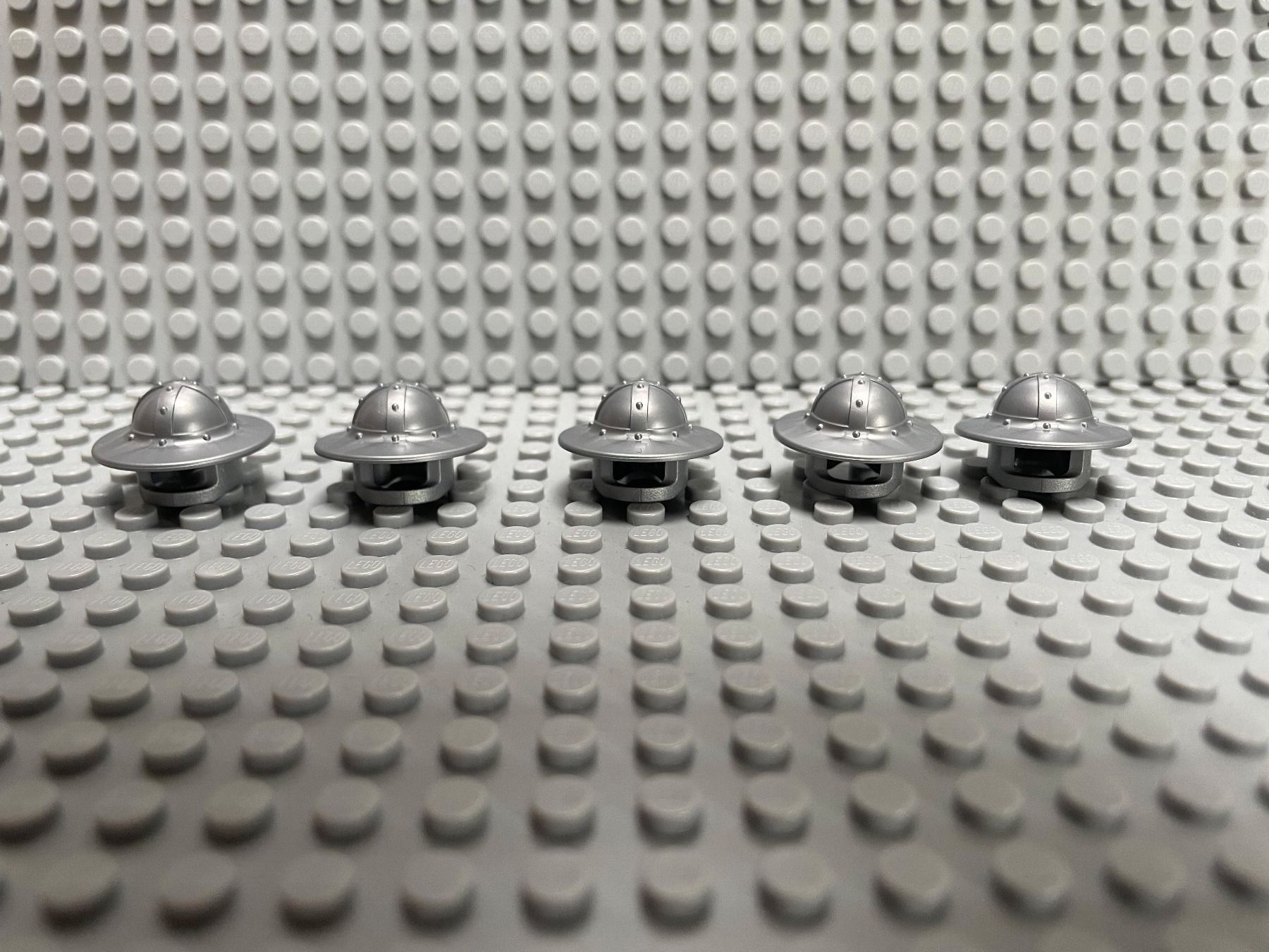 Lego Kit di costruzioni: Lego Ritter Helme – Nuovo (secondo la descrizione) da Horw venduto da G39517sG
