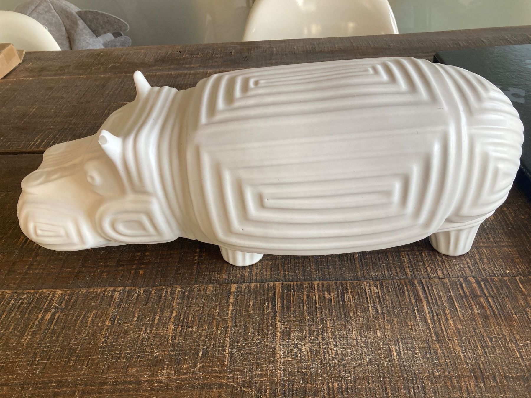Statuette: Jonathan Adler Hippo , menagerie collection – Usato da Richterswil venduto da MiHaPa