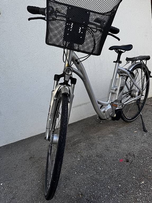 Flyer Biciclette: Flyer E-Bike Akku Defekt – Usato da Grenchen venduto da Kommander 2