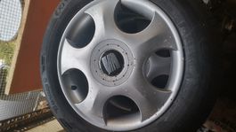 Seat Alufelge mit 215/55 R16 Reifen – Guter Zustand