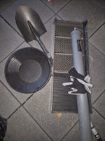 Goldwasch Set Schaufel Sieb Pfanne und Handschuhe Konvolut