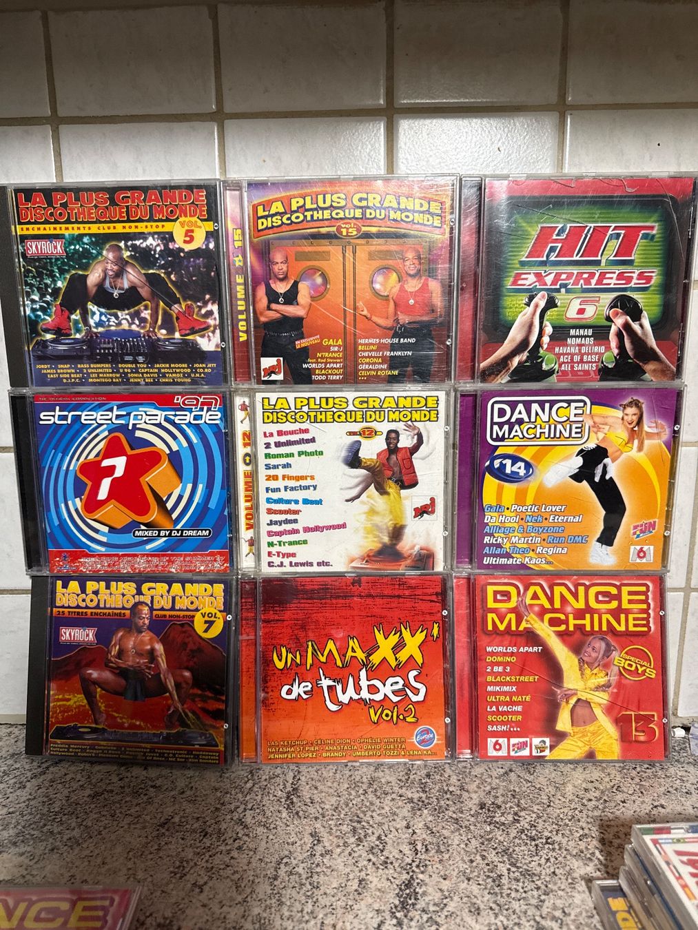 CD: Lit CD Dance et autres – Usato da St imier venduto da sav_bjf9 1