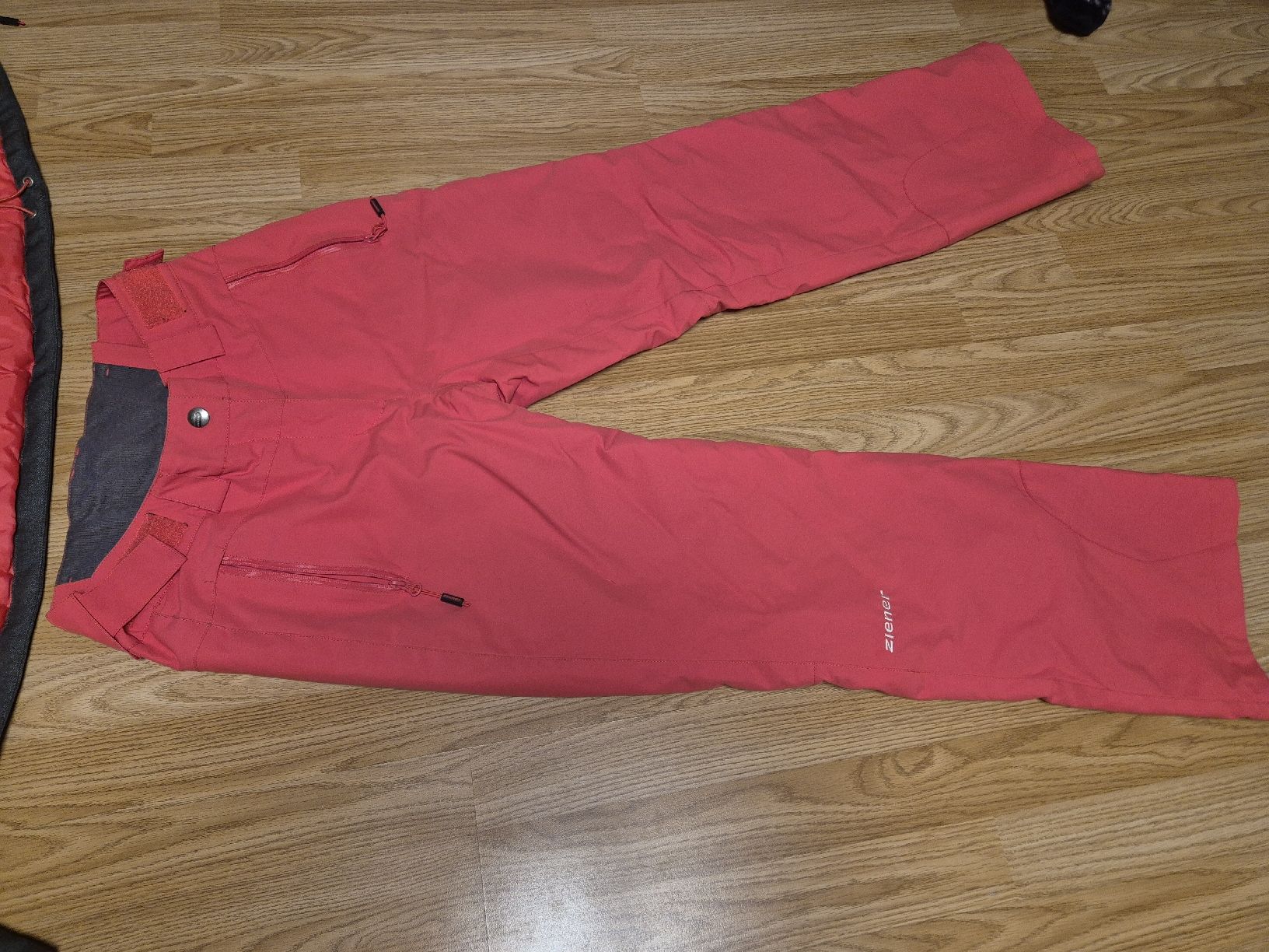 Ziener Completi & Tailleur: Skianzug Ziener – Usato da Ganterschwil venduto da Hobi14 2