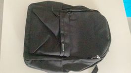 Sac à dos noir, état neuf