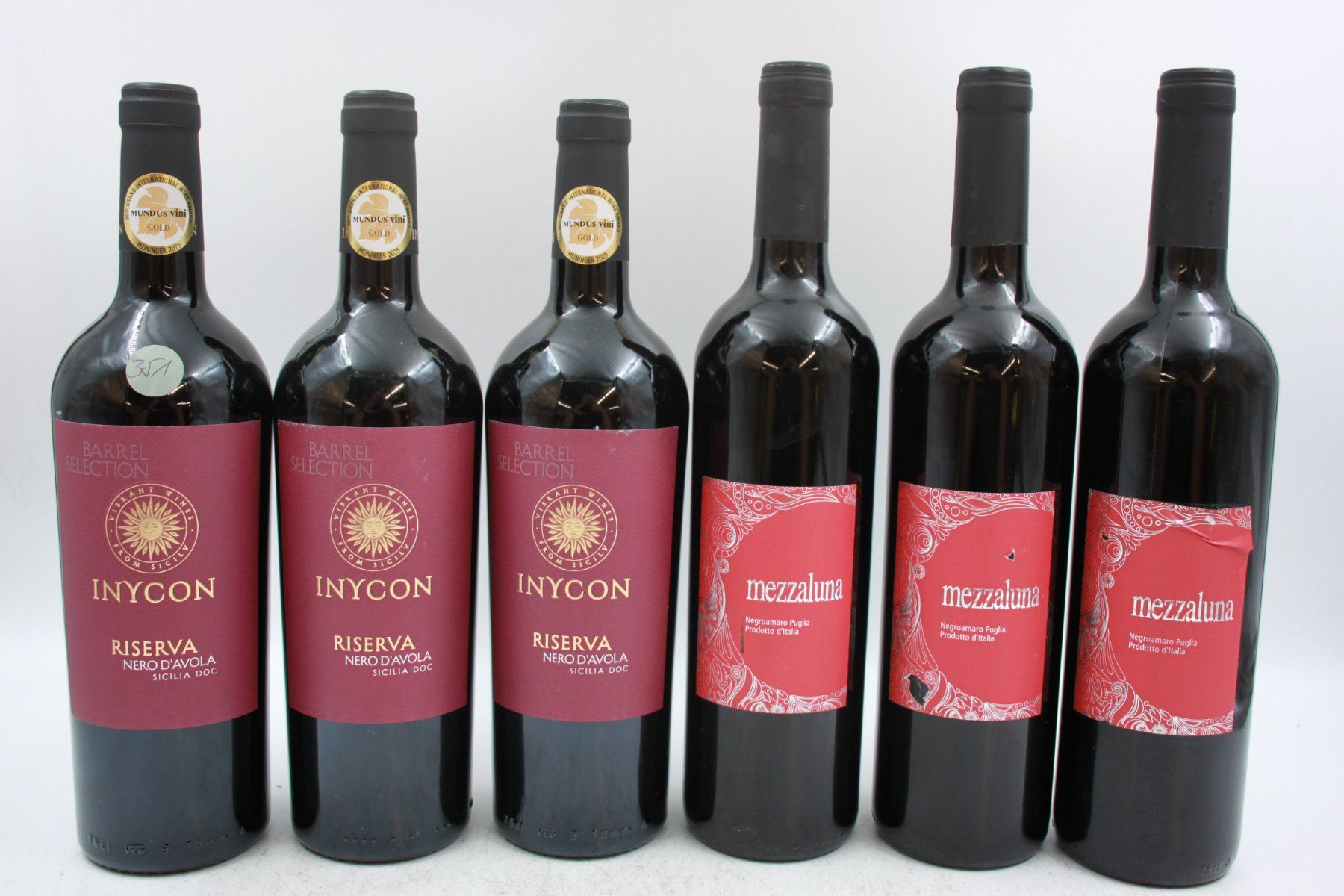 Vino: 3x Inycon Riserva & 3x Mezzaluna Negromaro (26081663Z) – Nuovo (secondo la descrizione) da Zürich venduto da fundsachenverkauf