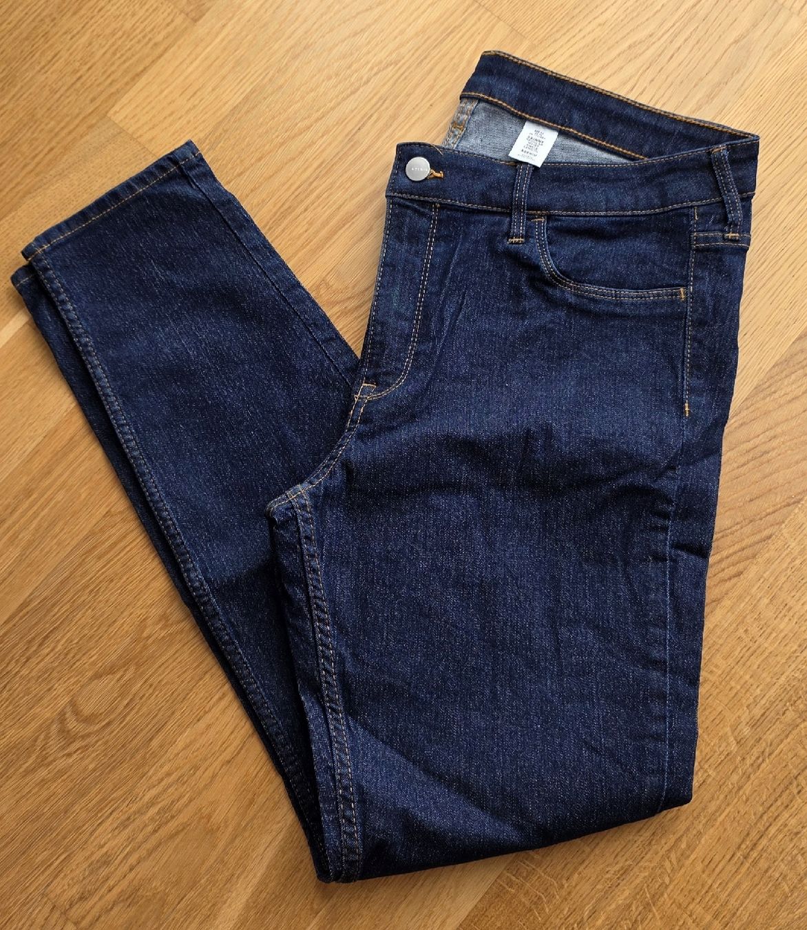 Jeans: Damen Jeans,Gr. 46 – Nuovo (secondo la descrizione) da Frauenfeld venduto da Reddragon