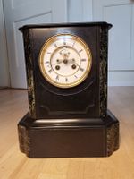 Pendule mécanique ancienne marbre vert