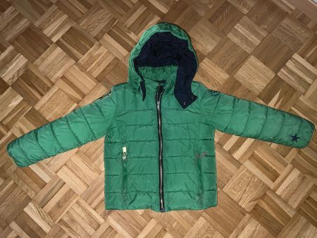 Winterjacke grün, Gr. 128, wattiert