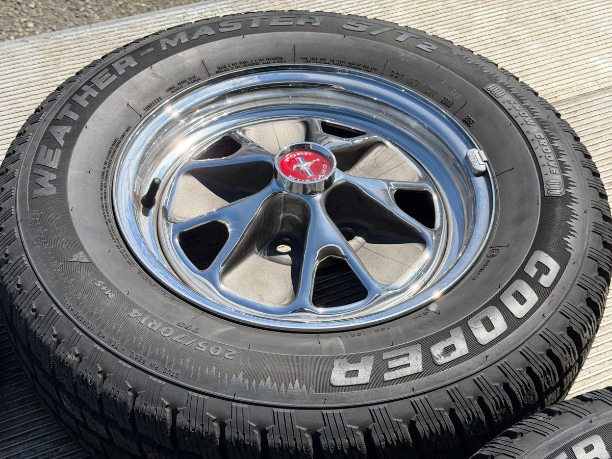 Pneumatici & Ruote complete: 4 Kompletträder Felgen Ford Mustang Oldtimer – Usato da Oftringen venduto da A.Josef 1