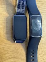 Huawei und Fitbit Fitness-Tracker – 2 Stück, ungeprüft