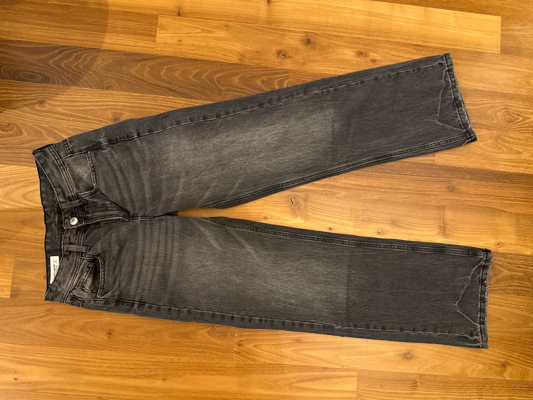 Pull&Bear Jeans: Pull&Bear Jeans grau Damen Grösse 34 – Nuovo (secondo la descrizione) da Widnau venduto da kim_m6cg 1