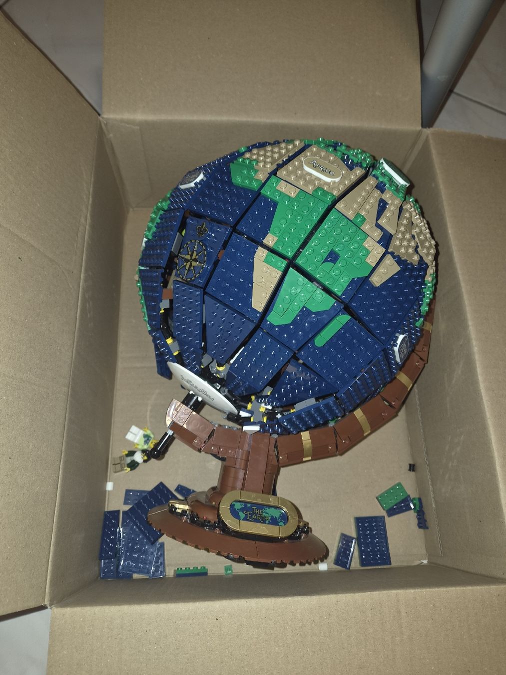 Lego Jeux de construction: LEGO Ideas 21332 Globus – D'occasion à Egerkingen par Pascal.FL 1