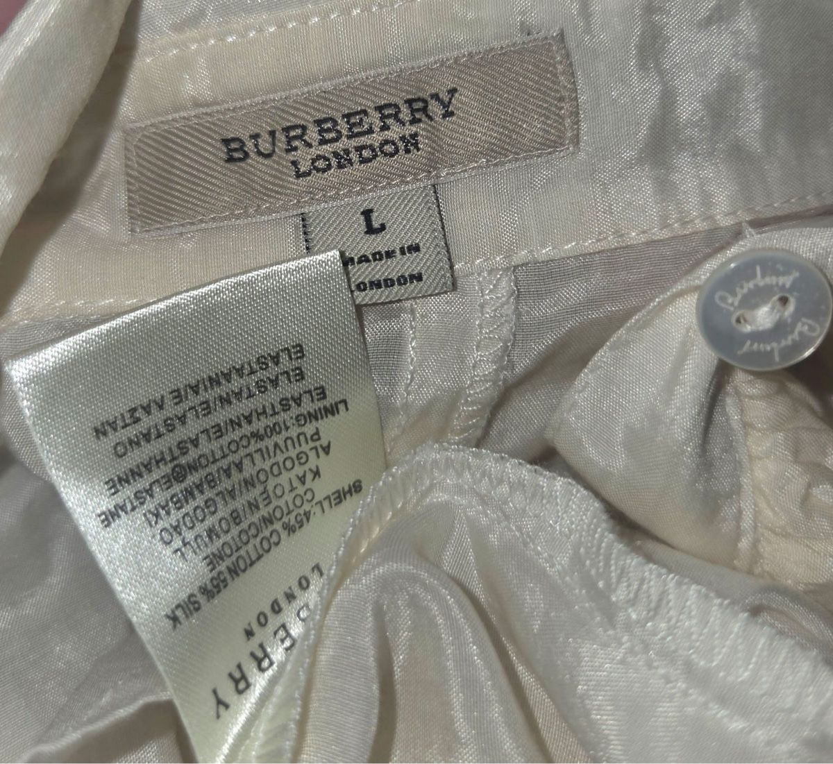 Burberry Camicette: Burberry Silk Blouse – Usato da St.Josefen venduto da lop_lh8d 1