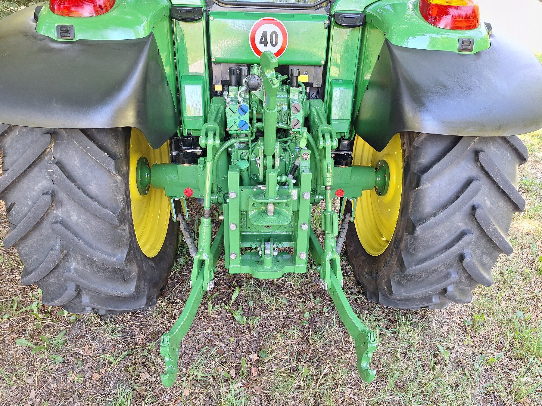 John Deere Trattori: John Deere 6330 Premium – Usato da Brünisried venduto da puerrop 6