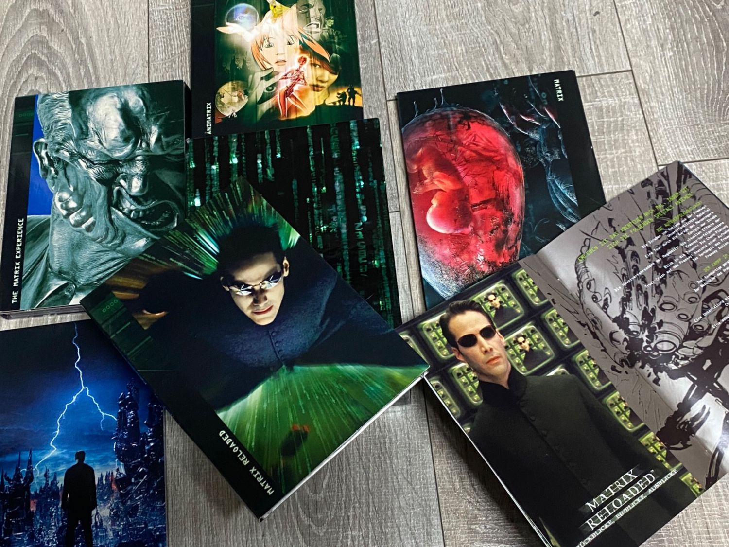 Tutti i DVDs: Matrix 10 – Usato da Muri b. Bern venduto da AdidasCollector 2