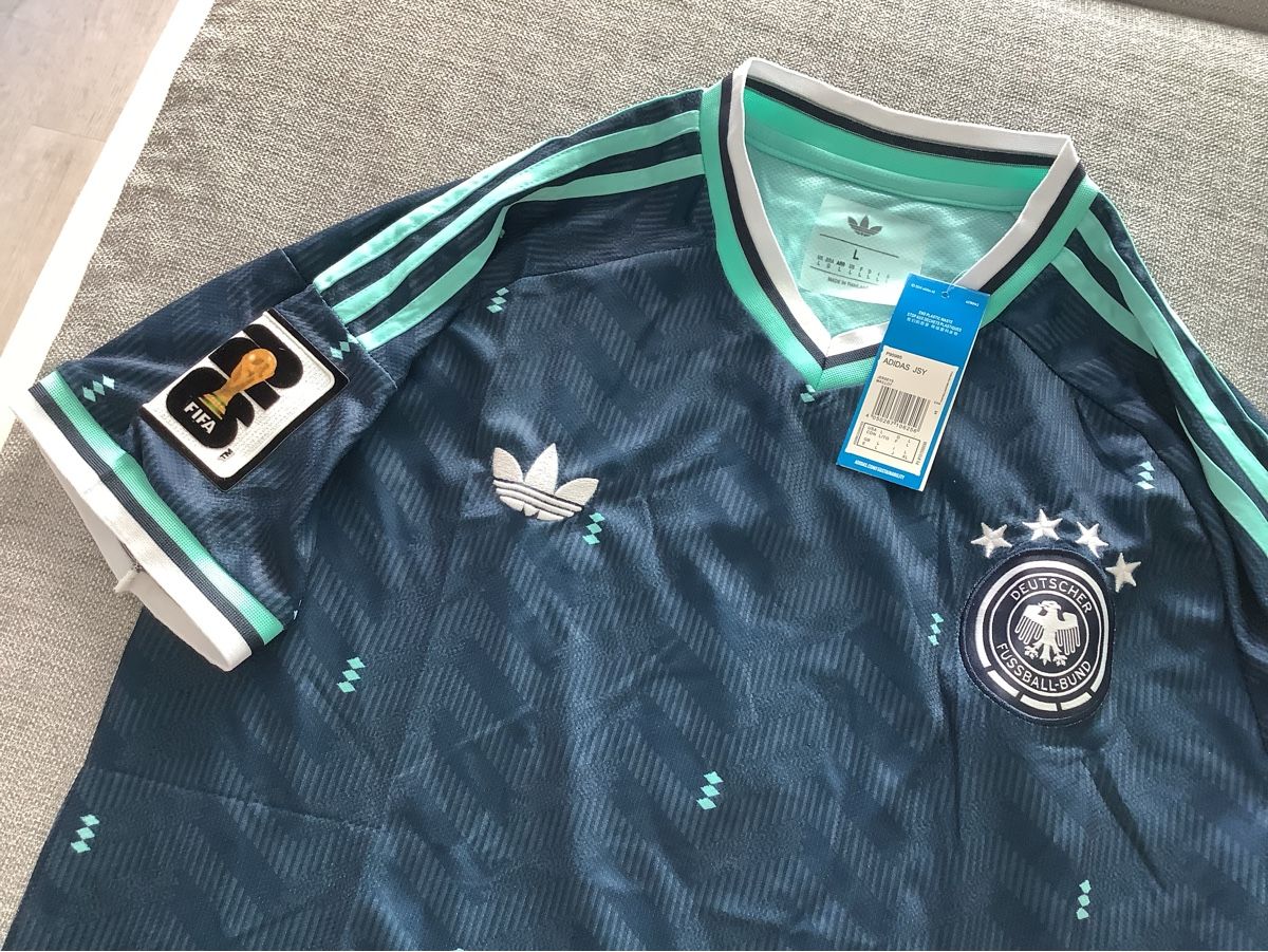 Adidas Maillots de corps & Pantalons: WM 2026  Adidas  DFB  L  Replica – Neuf avec emballage d'origine à Schmitten FR par Hubalo 1