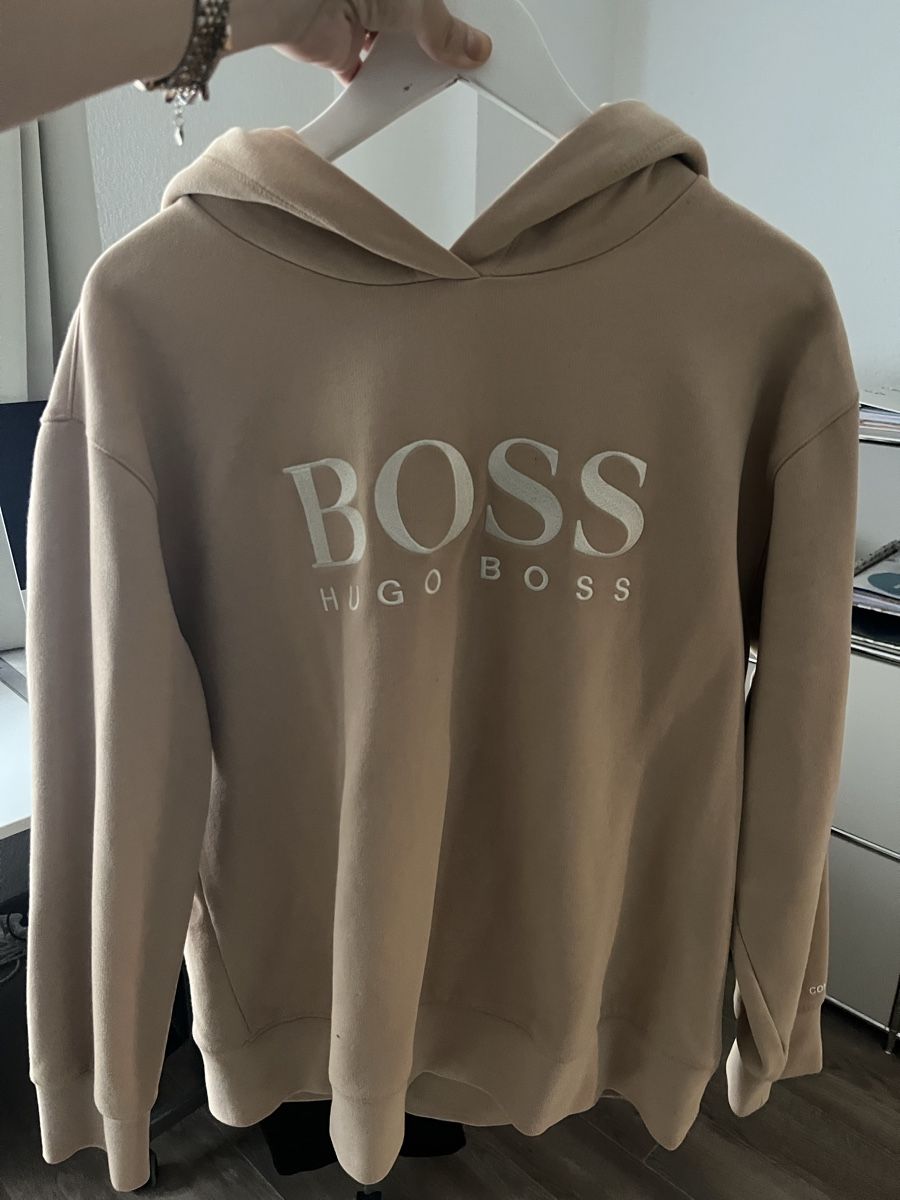 Hugo Boss Pulls & Sweat-shirts: BOSS Sweatshirt – D'occasion à Muotathal par beeritje