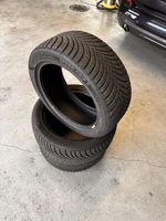 Winterreifen 3x 235/45R17 Semperit