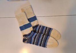 Warme Wollsocken, Handgestrickt, Grösse 41