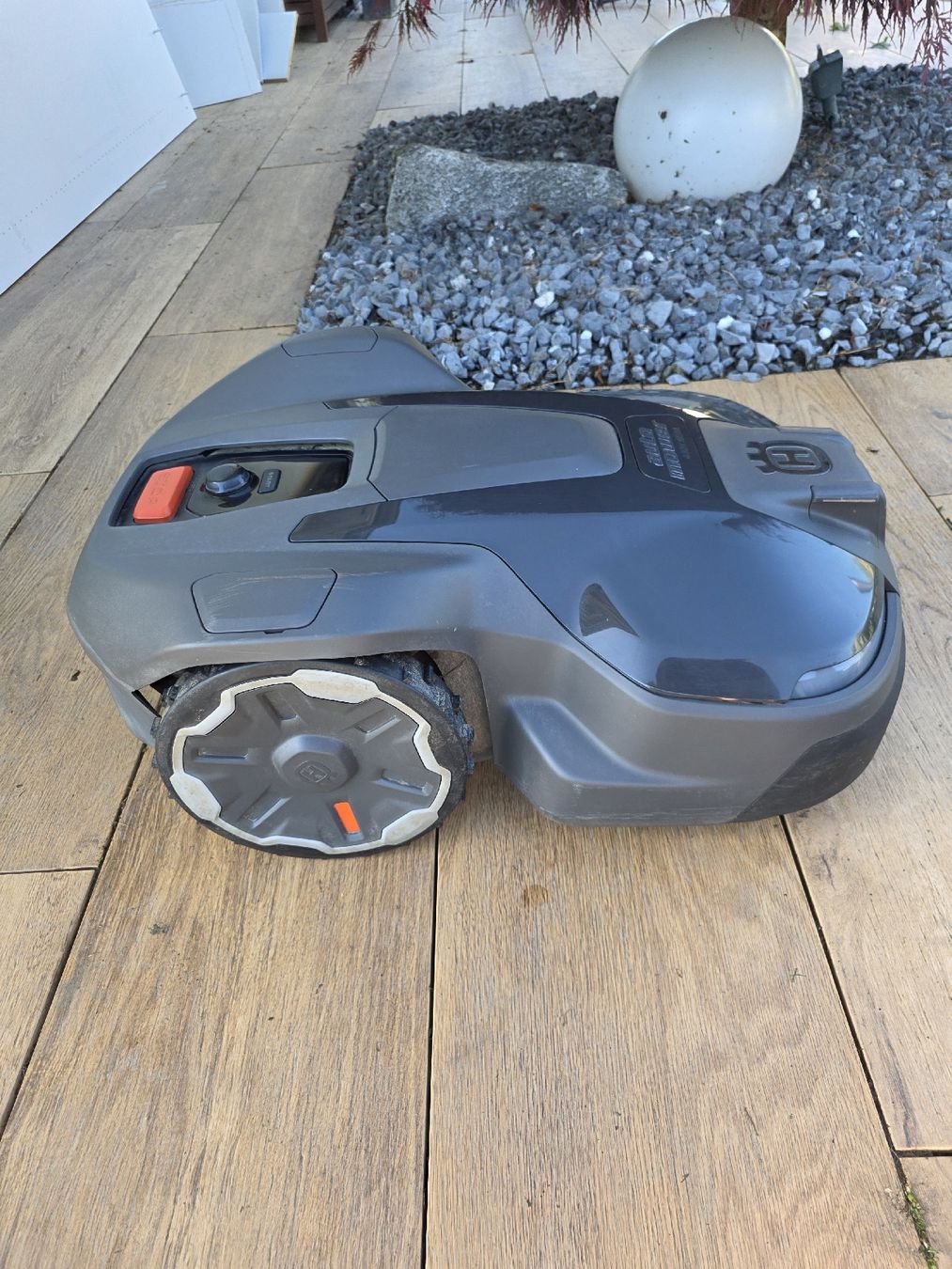 Husqvarna Rasenmäher: Rasenmäherroboter Husqvarna – Gebraucht aus Hausen AG von Monchhichi01 3