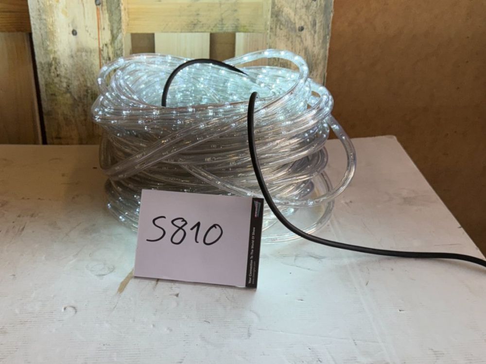 Ghirlande e barre luminose: Led Rubberlight Leuchtschlauch (S810) – Difettoso da Däniken SO venduto da Profog1 1