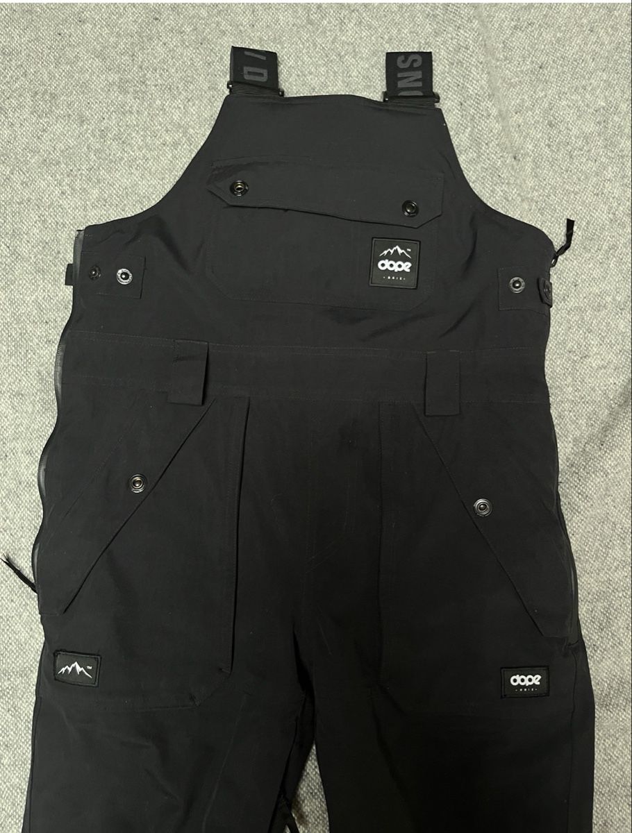 Dope Hosen: Dope Snow Latzhose – Neu (gemäss Beschreibung) aus Müntschemier von leonie.3232 1