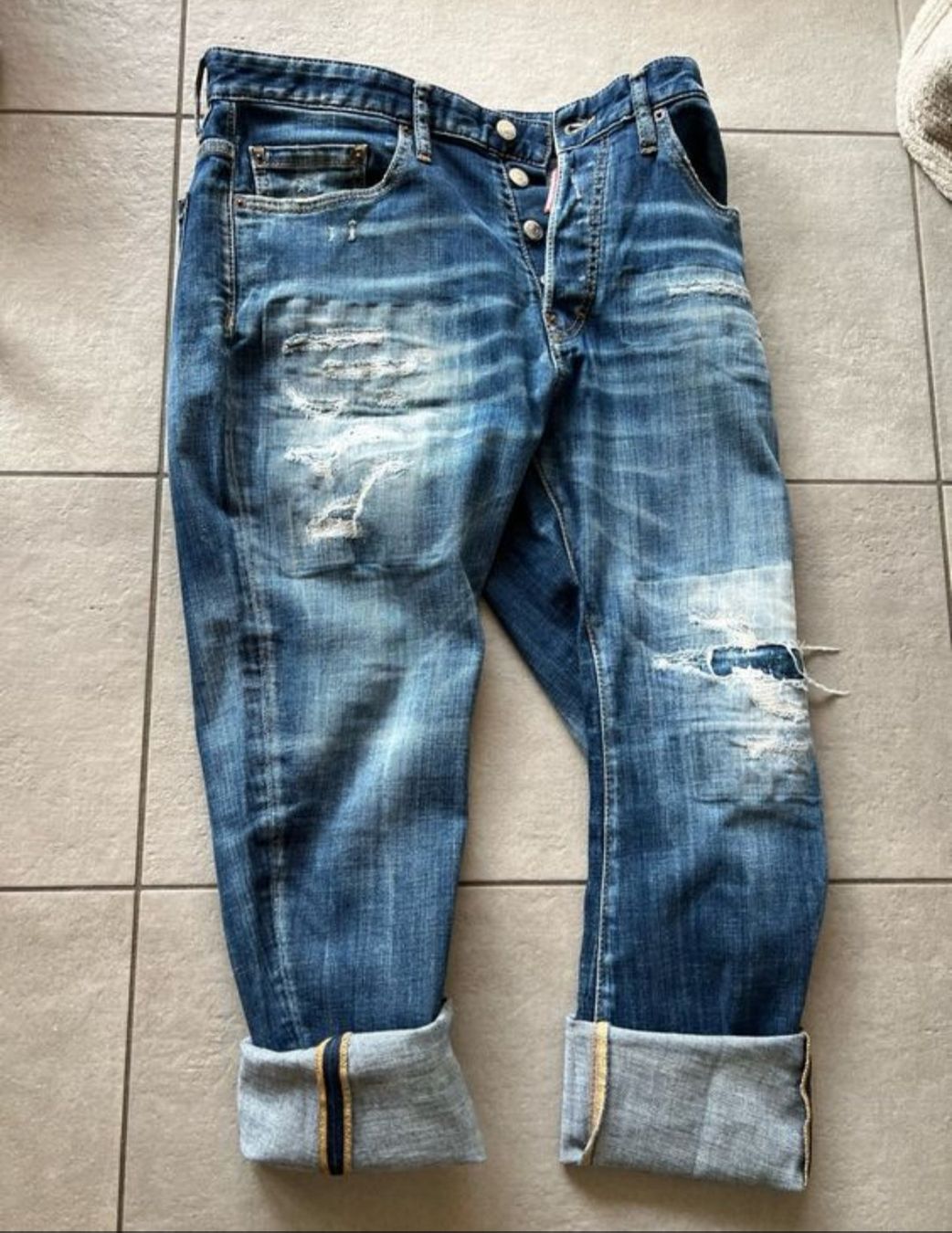Dsquared2 Jeans: Dsquared2 Baggy Jeans Gr. 46 Regular Fit – Gebraucht aus Seon von chf_g29b 1