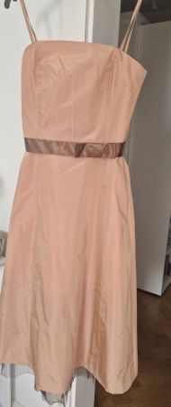 Kleid in Satin Optik NEU und ungetragen