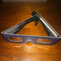 Sonnenfinsternis-Brille