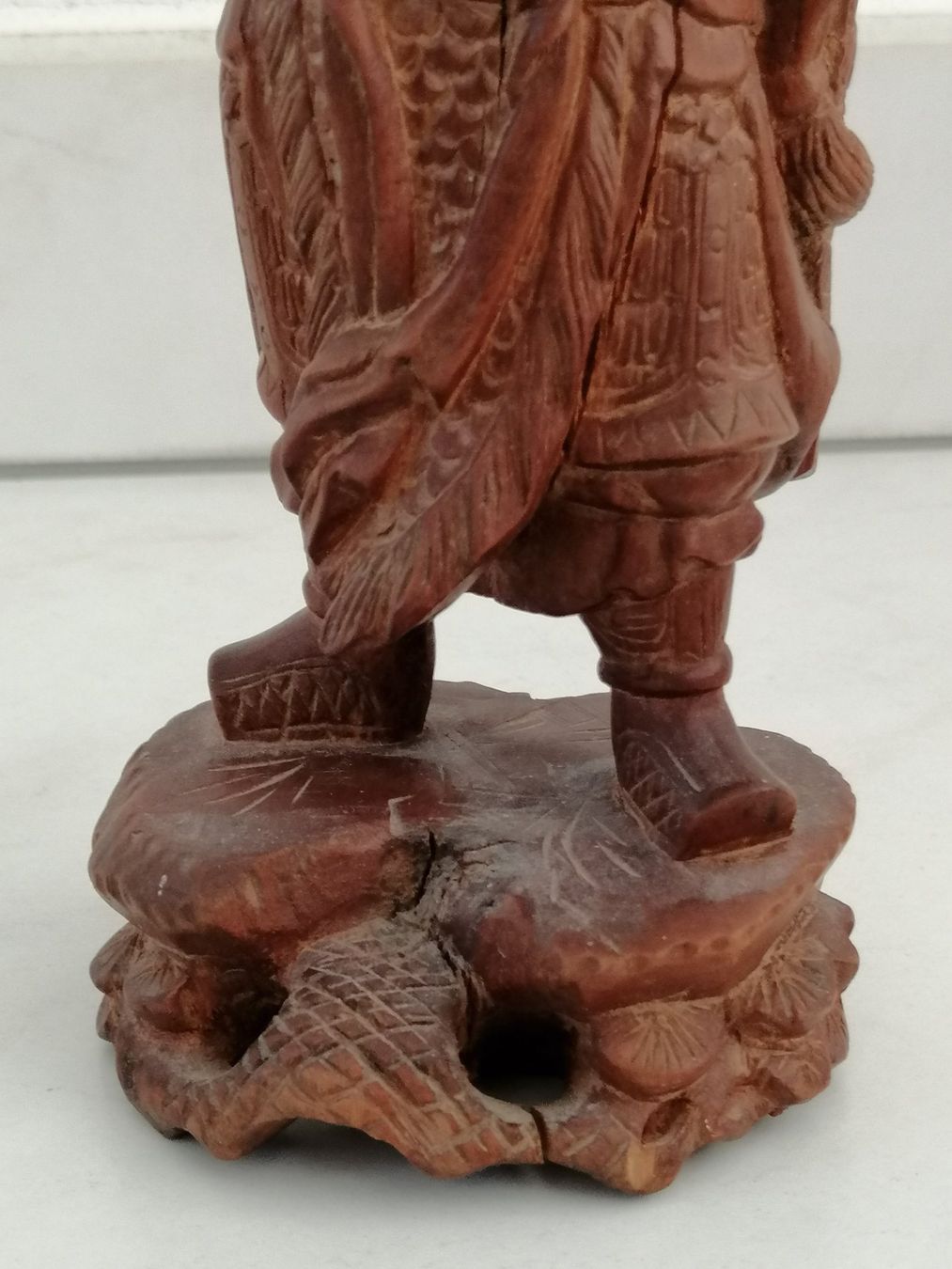Skulpturen & Statuen: Holzgeschnitzte alte, chinesische Wächterfigur – Gebraucht aus Oberriet SG von Atir47 5