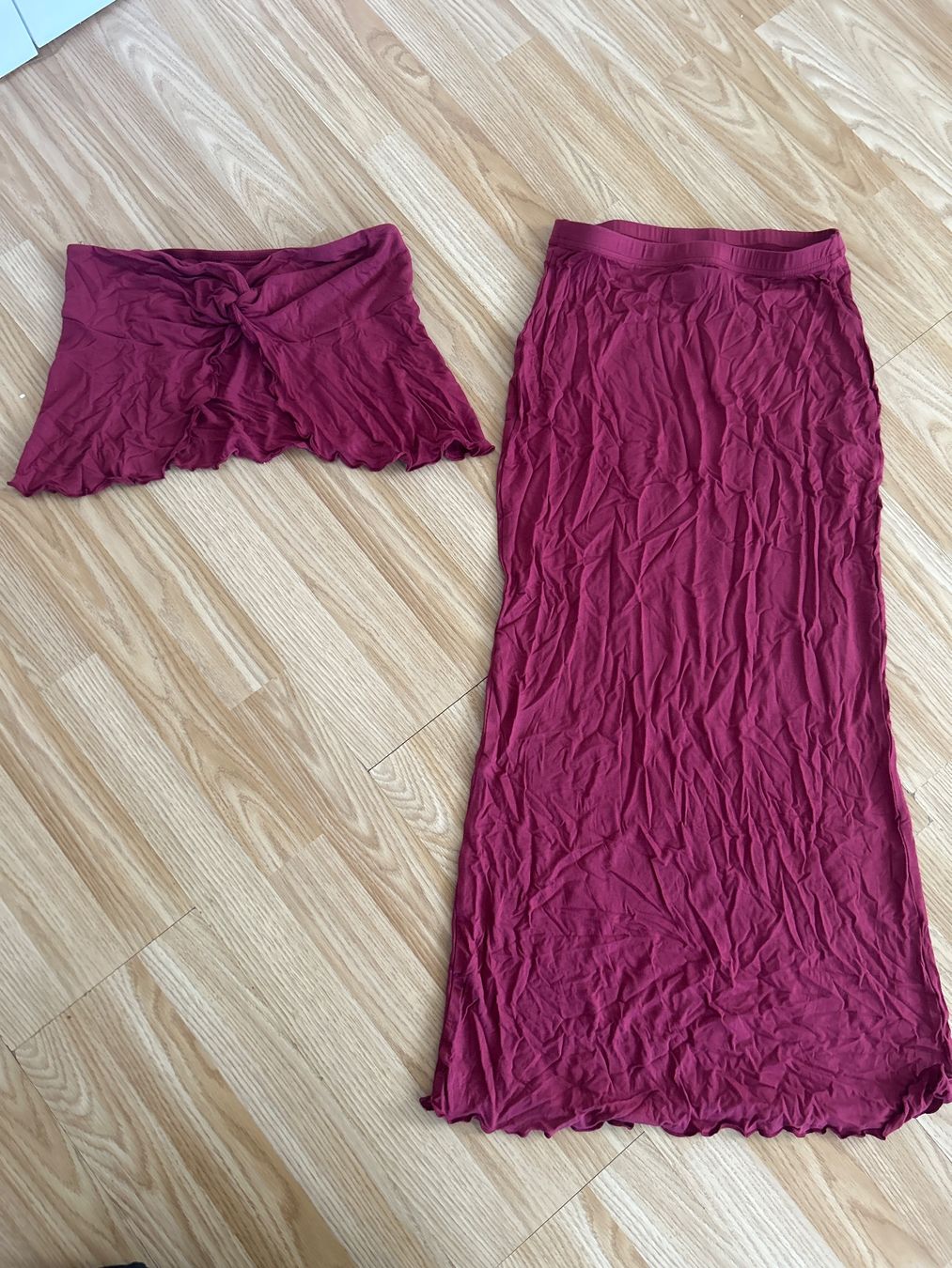 Kleider: Kleid Rock mit Oberteil – Neu und originalverpackt aus Buttisholz von allule13
