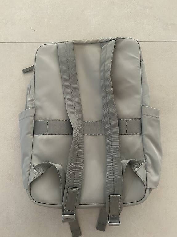 Lululemon Rucksäcke: LuluLemon Gray Nylon Backpack – Gebraucht aus Thalwil von pal_x28f 2