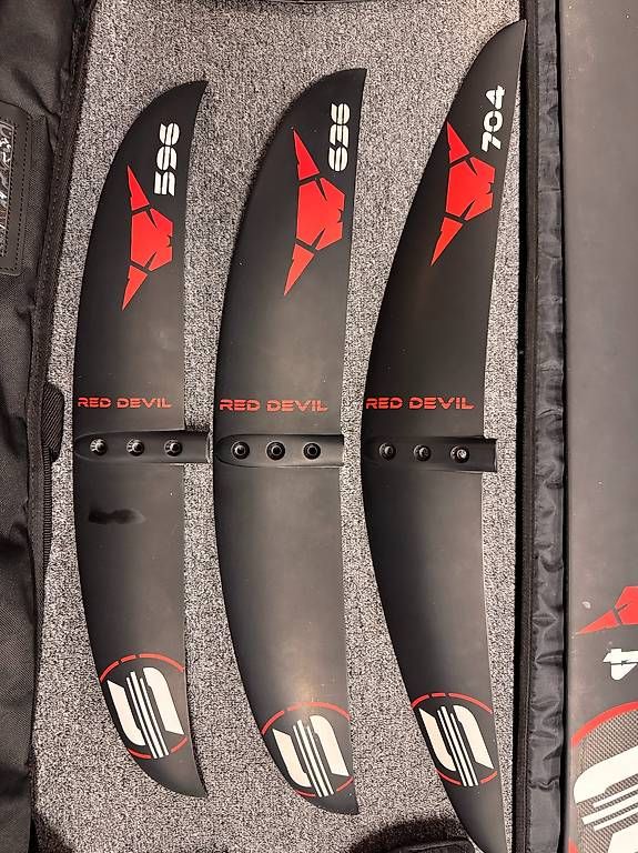 Aquilone: Sabfoil RED DEVIL RDX4 BUNDLE - Kite & Wingfoil – Usato da Einsiedeln venduto da WMKiteboarding 1