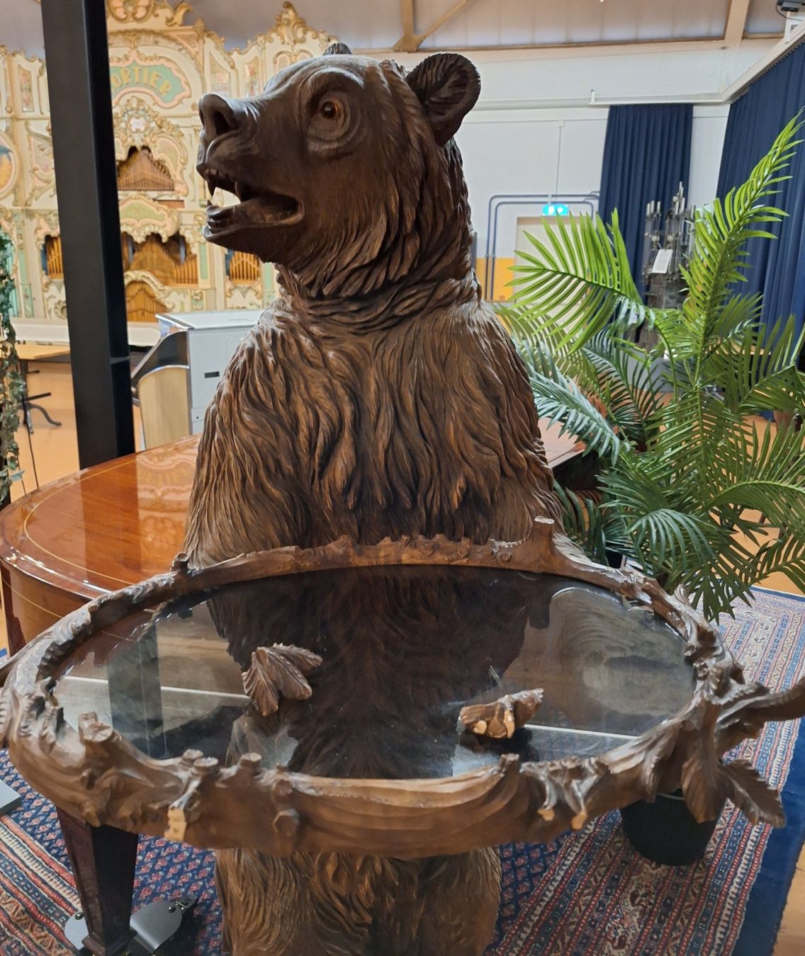Skulpturen & Statuen: Geschnitzter Bär – Gebraucht aus Rüti ZH von Xokimilko 2